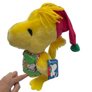 Applause Woodstock Elf Christmas Plush Santa  Helper Peanuts Stuffed Animal